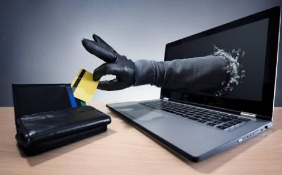Жителів Тернопільщини інтернет-шахраї вкотре кинули на гроші