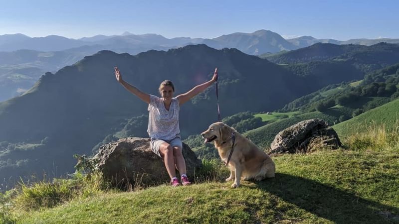 Неймовірна подорож із собакою: як тернополянка з Булочкою ходили маршрутом пілігримів