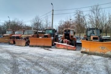 У Тернополі вночі посипали дороги: куди звертатися, якщо про вашу вулицю забули