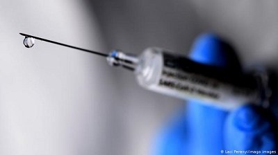 На Тернопільщину вже привезли вакцину і розпочинають вакцинацію медиків