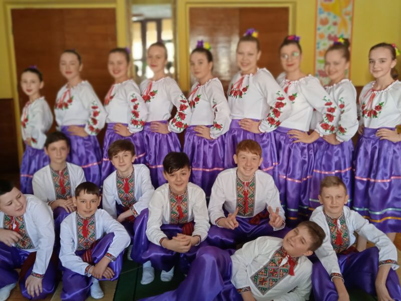 Юні танцюристи з Козови перемогли у міжнародному фестивалі в Болгарії (фото)