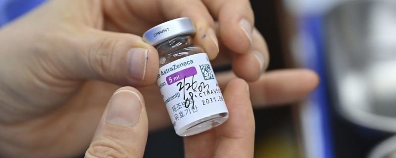 На Тернопільщині розпочнуть щеплення вакциною AstraZeneca-SKBio: що про неї відомо