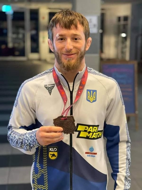 Студент ЗУНУ привіз нагороду з чемпіонату Європи з греко-римської боротьби