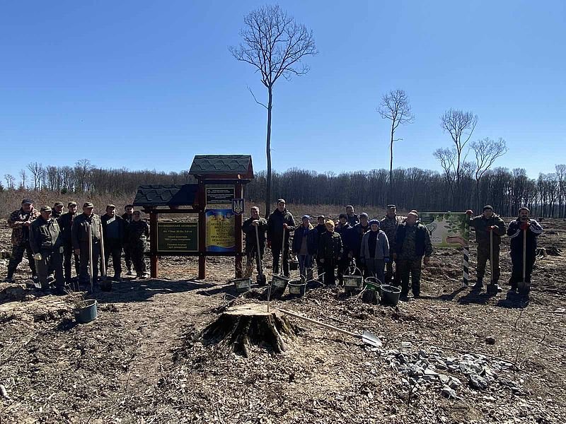 Лісівники запрошують жителів Тернопільщини долучитися до весняної лісокультурної кампанії й посадити своє дерево