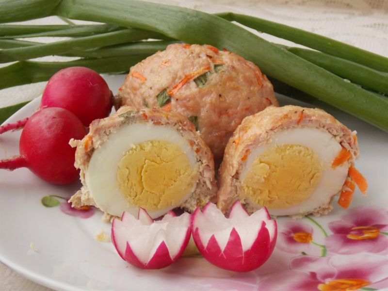 Яйця на Великдень: що приготувати з варених крашанок