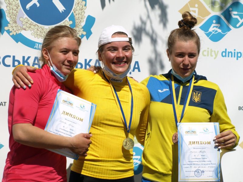 Студенти ЗУНУ – медалісти чемпіонату України з веслування на байдарках і каное