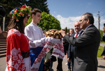 Посол Республіки Узбекистан побував у класичному університеті Тернополя (фото)