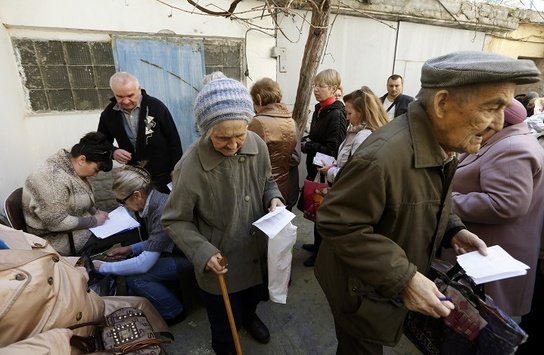 Скільки Україна витрачає на пенсіонерів Донбасу