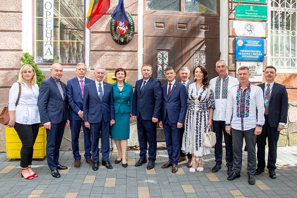 У Тернополі відкрили Почесне консульство Литовської Республіки