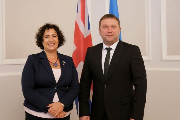 Голова Тернопільської ОДА зустрівся з Надзвичайним і Повноважним Послом Великої Британії в Україні