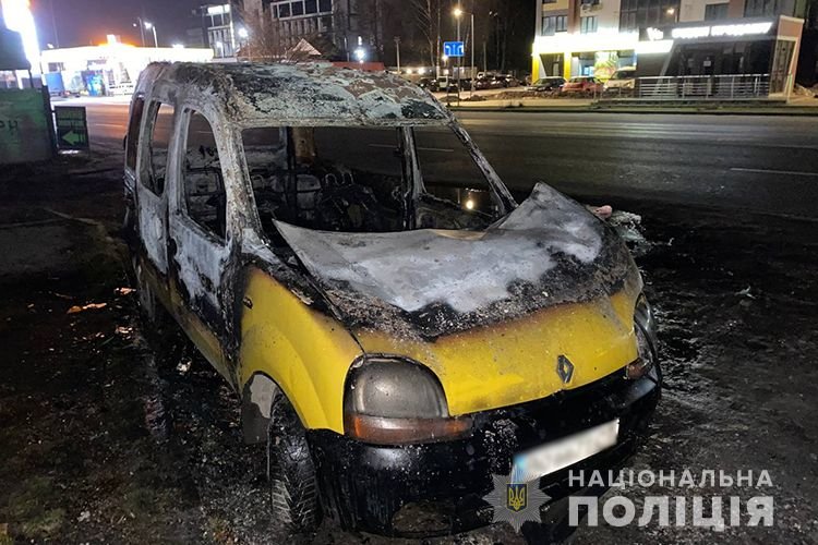 У Тернополі затримали палія автомобілів