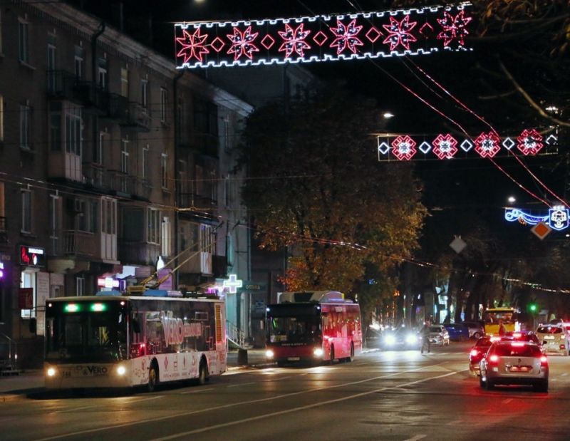У Тернополі в новорічну ніч міський громадський транспорт курсуватиме до ранку