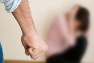 На Тернопільщині матір попросила притягнути до відповідальності сина за знущання над нею