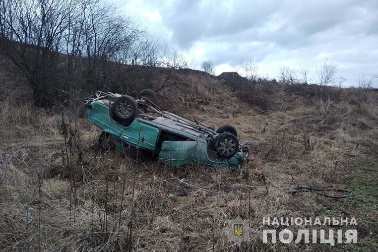 Двоє людей загинули, а 5 отримали травми – наслідки ДТП на Тернопільщині