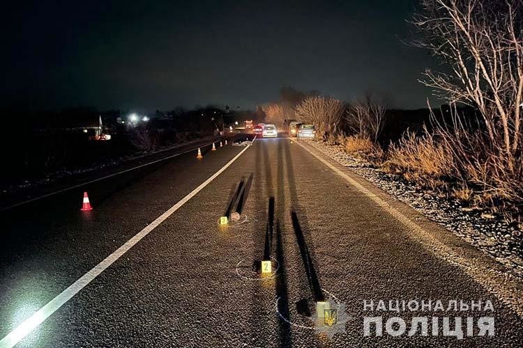 Під колесами автомобіля на Тернопільщині загинув пішохід