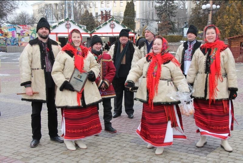 Народний гурт з Більче-Золотого на Тернопільщині відроджує старовинні пісні та обряди