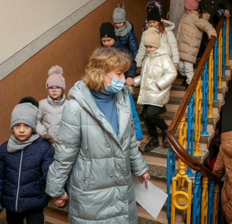 Підготовка до можливих воєнних дій: у тернопільських садочках і школах проводять тренувальні евакуації