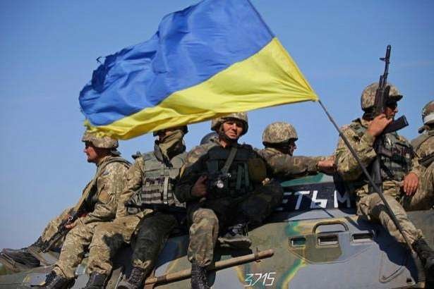 Для підтримки Української армії за добу зібрали 300 млн грн