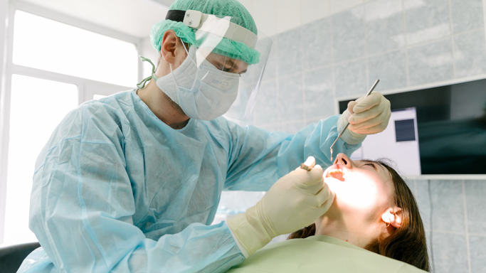Перелік закладів охорони здоров’я Тернопільської області, де можна отримати безоплатну стоматологічну допомогу