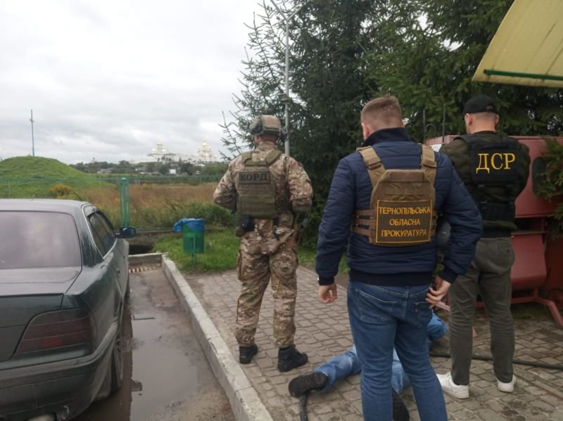 Вимагали понад 170 тис. грн неіснуючих боргів у підприємців – судитимуть трьох осіб на Тернопільщині