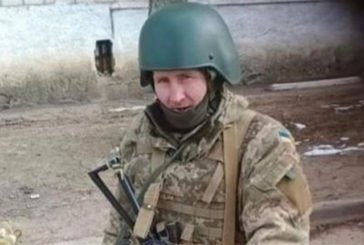 На Тернопільщині провели в останню дорогу воїна Сергія Васюка з Лановеччини