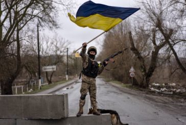 Україні - ленд-ліз, путіну - ляпас, росії - парад ганьби