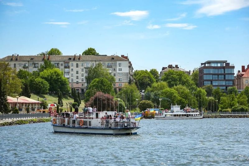 З 1 червня зміниться тариф на водні прогулянки теплоходами на Тернопільському ставі