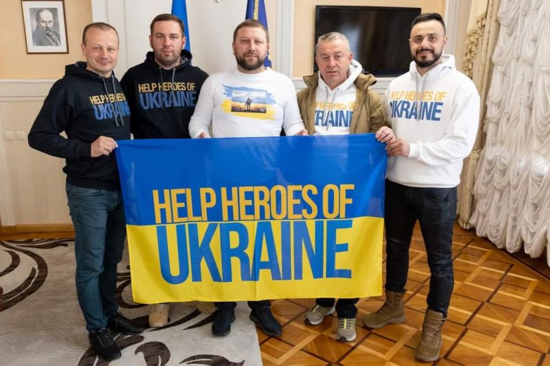 Американські благодійники з фонду «Help Heroes of Ukraine» – на Тернопільщині