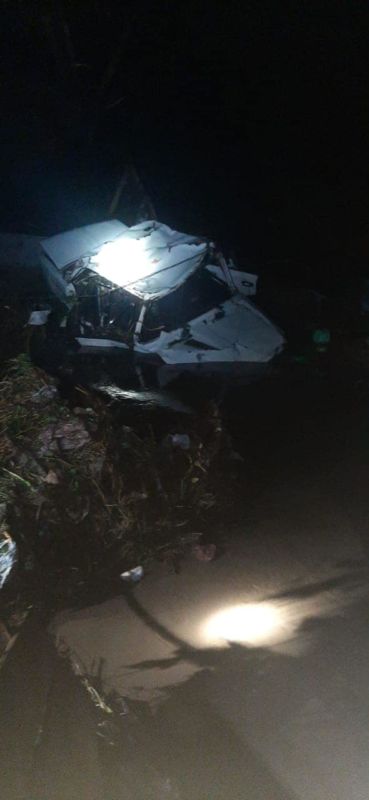 На Тернопільщині під час зливи вода знесла з дороги легковик: загинув водій та двоє 13-річних дівчат