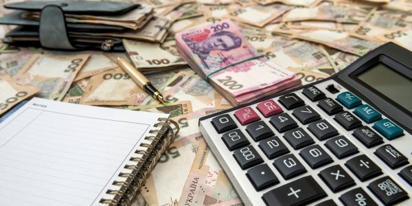 Жителі Тернопільщини сплатили майже 2,2 млрд грн податку на доходи фізосіб