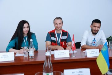 До Тернополя приїхали представники Швейцарського Червоного Хреста в Україні