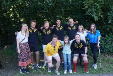 Студенти в Німеччині зіграли футбольний матч на підтримку України у футболках юрфаку ЗУНУ