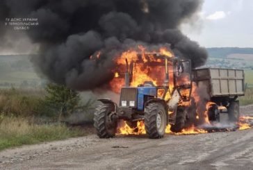 На Тернопільщині горів трактор, що перевозив зерно