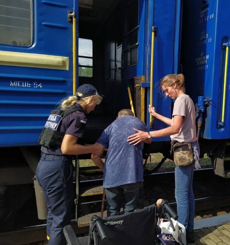 Скільки переселенців залишились у Тернополі на тривалий період?