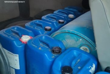 У жителя Тернопільщини вилучили 700 літрів спирту: звідки й куди перевозив вантаж - не каже