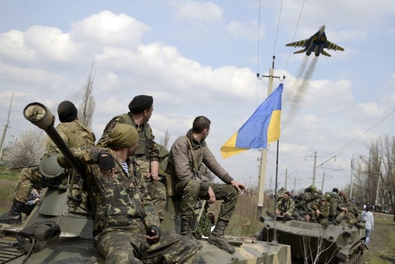 Рада продовжила воєнний стан і мобілізацію в Україні