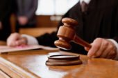 Жителька Тернопільщини хотіла віддячити кумові й надсилала йому непристойні фото та відео - її покарав суд
