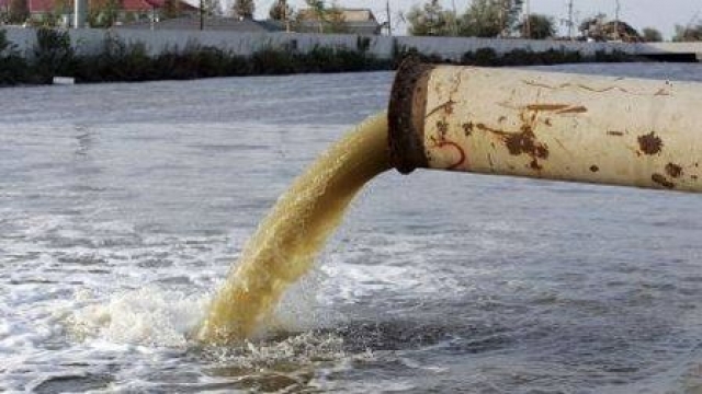 На Тернопільщині обіцяють перевіряти, як каналізаційні стоки впливають на місцеві водойми