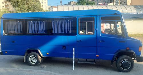 У лікарні померла 65-річна жінка, яка на автовокзалі у Тернополі потрапила колеса мікроавтобуса