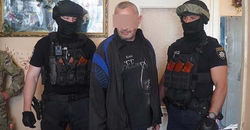 У Тернополі затримали продавця зброї