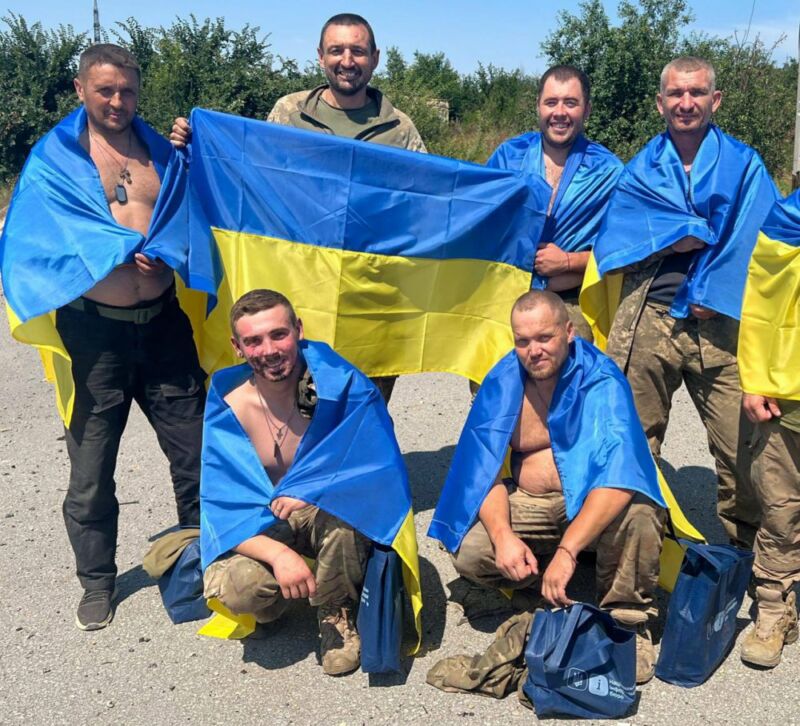 З російського полону повернули ще 22 українських воїни