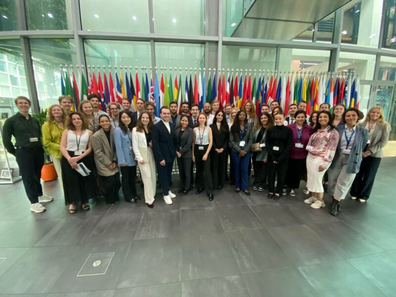 Студенти ЗУНУ пройшли міжнародне стажування у Школі молодого дипломата в Гаазі