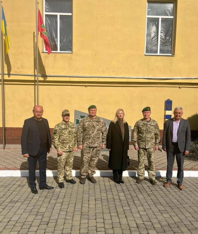 Науковці ЗУНУ зустрілися із стейкхолдерами Державної прикордонної служби України