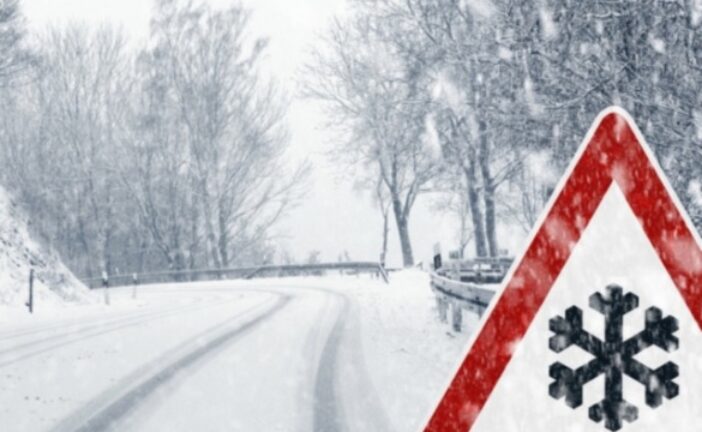 У Тернополі - штормове попередження: через сильний снігопад водіїв просять завтра без потреби не виїжджати