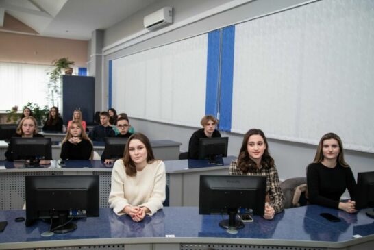 У ЗУНУ обговорили проблему гендерно зумовленого насильства