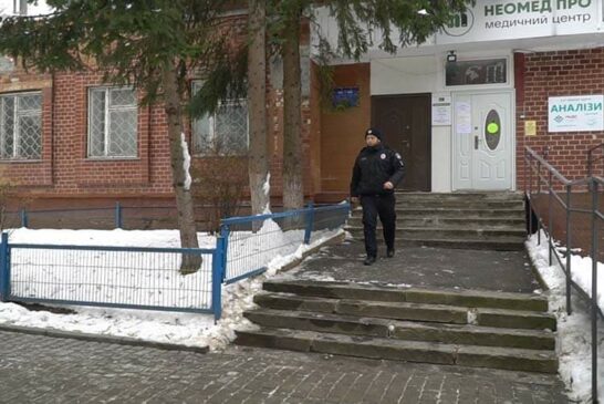 У Тернополі чоловік увірвався в стоматологію та побив пацієнтку