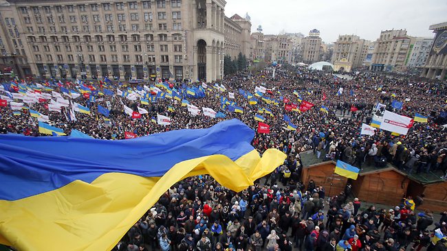 1 грудня: Всеукраїнський референдум про незалежність України, початок Революції Гідності