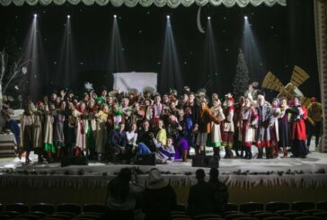 Під час благодійної вистави «Ніч перед Різдвом» зібрали кошти на підтримку студентів ЗУНУ - захисників України