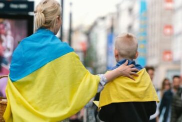 Мільйони поза домом: чи повернуться українські біженці на батьківщину