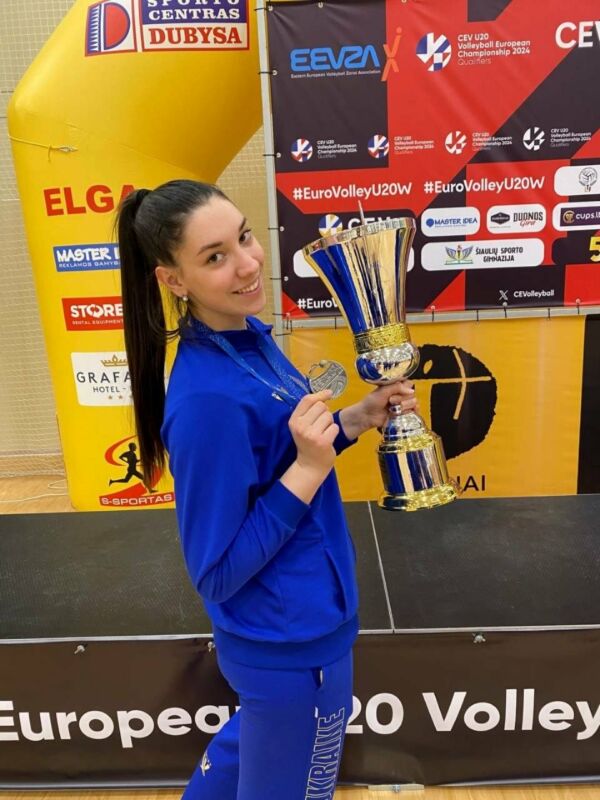 У студентки ЗУНУ – друге місце у чемпіонаті Східноєвропейської волейбольної зональної асоціації